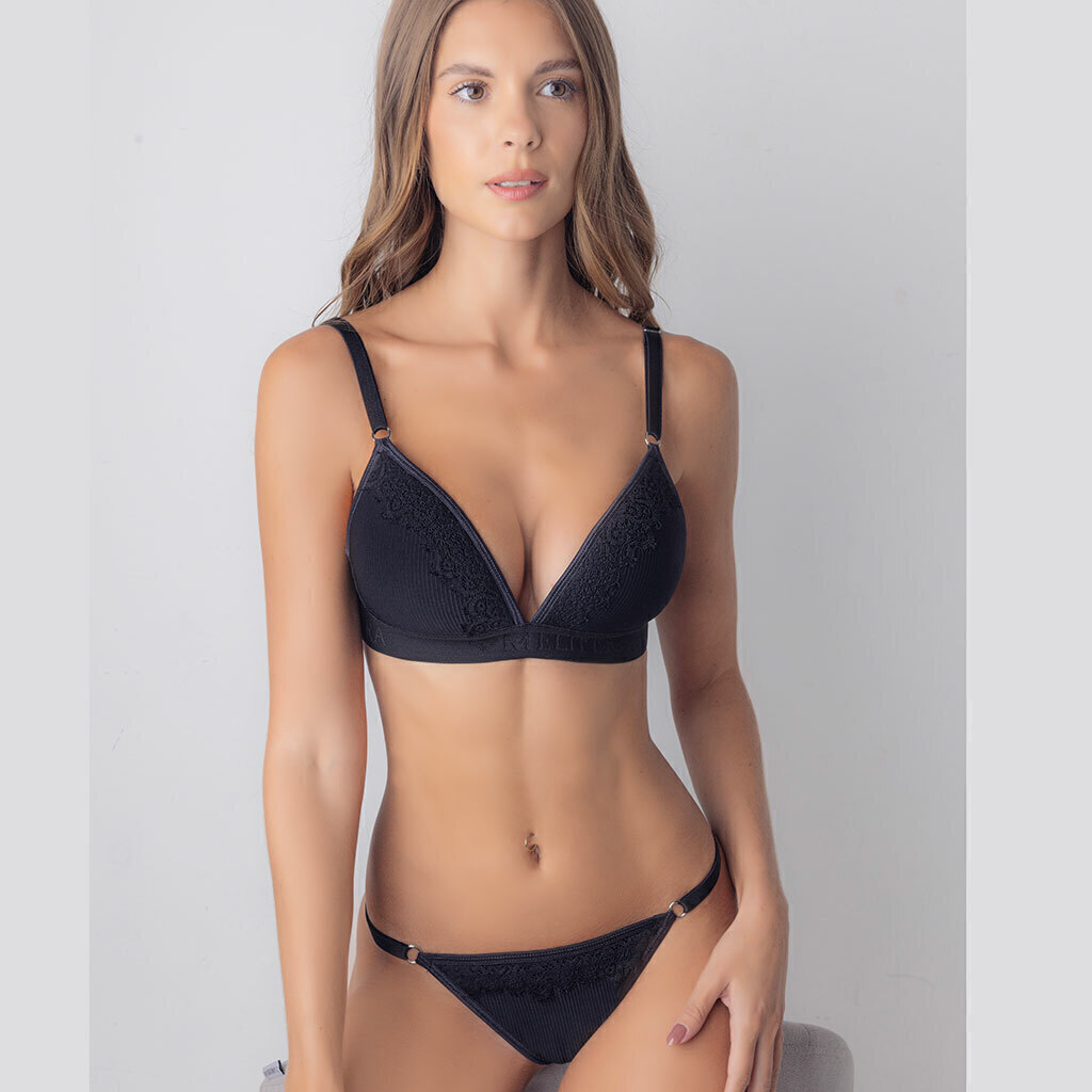 Conjunto triangulito soft de morley de microfibra con galon y elastico con colaless regulable.